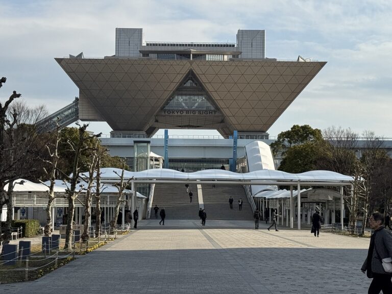 建材展示会見学ツアー